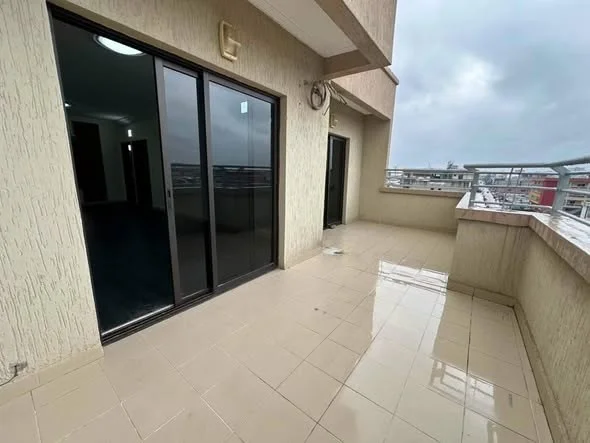 Penthouse 2 pièces à louer à Cocody Riviera Palmeraie