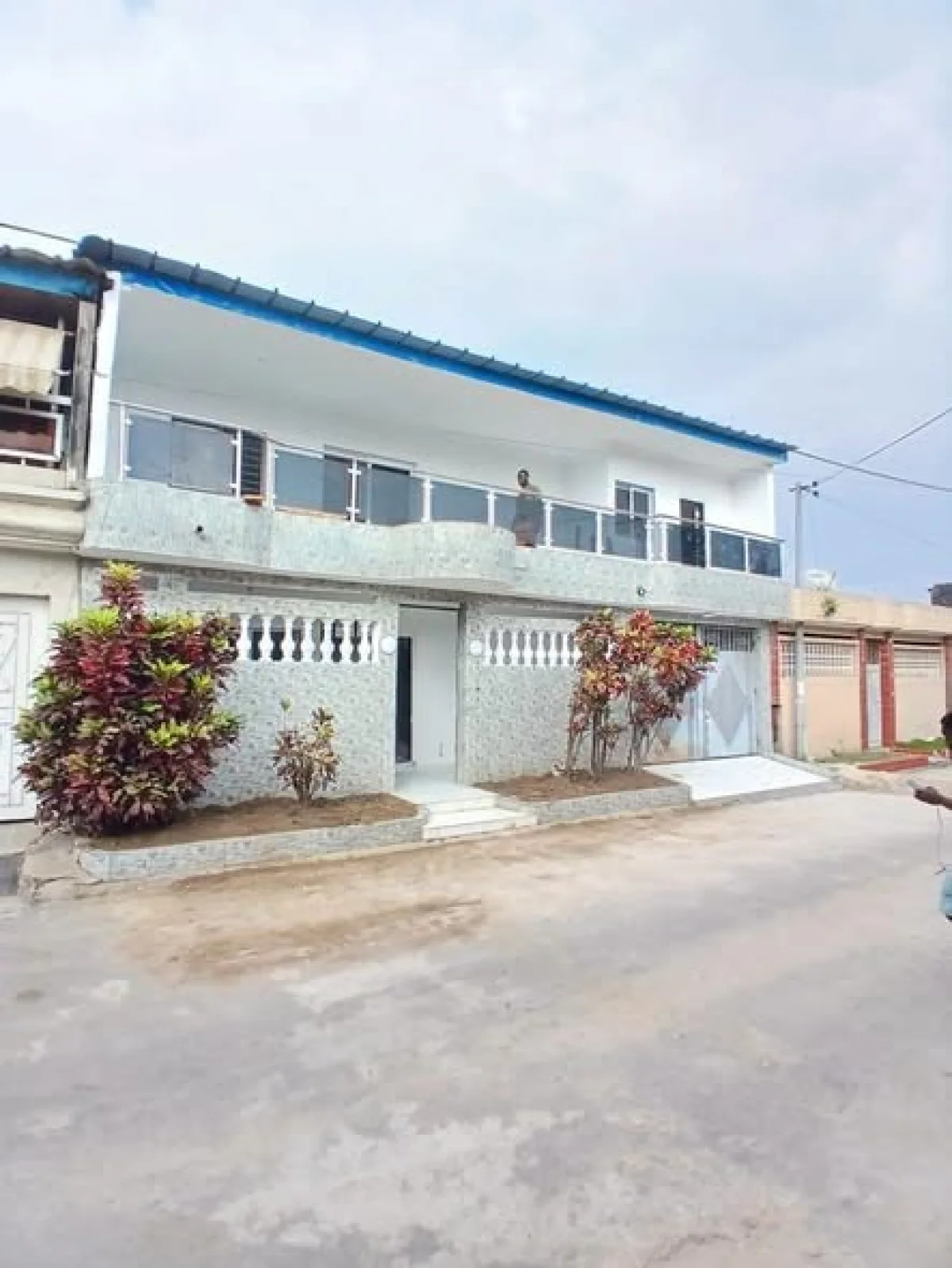 Villa duplex 6 pièces à Angré Pétro Ivoire