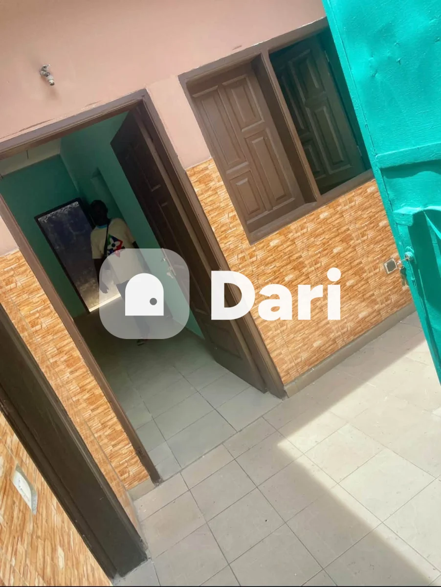 3 pièces individuelle à Abobo-Carrefour Diallo