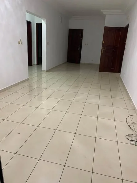 Appartement spacieux 9ème Tranche, 3ème étage