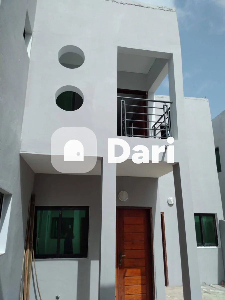 Duplex 4 pièces en location à Djorogobité 2