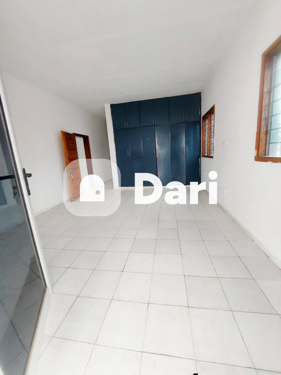 Duplex villa 5 pièces à Cocody Riviera Lorier