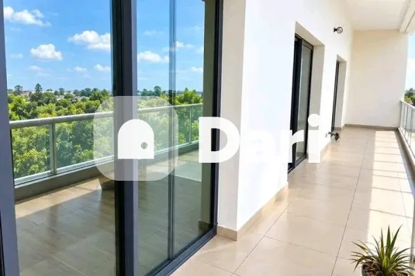 Appartement 3 pièces meublé à Cocody Riviera Triangle