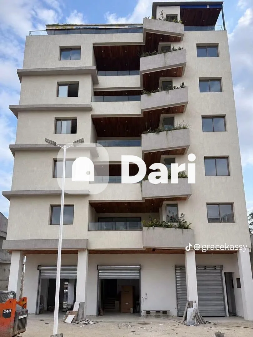 Appartement 4 pièces neuf à Riviera 4 Mbadon