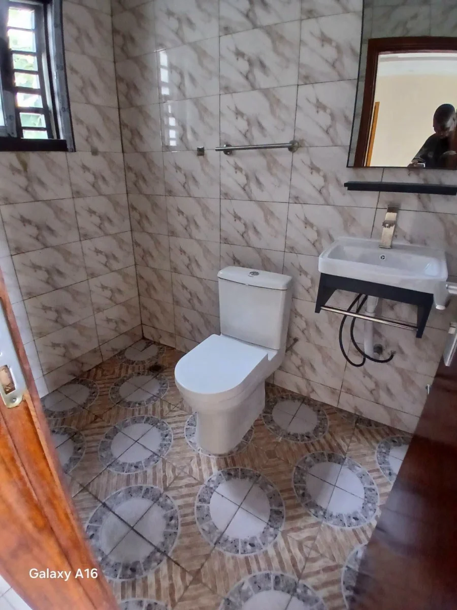 Villa duplex T6 moderne à Bingerville Cité OPES