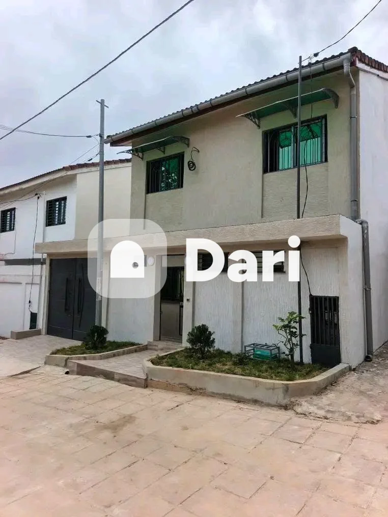 Villa duplex 4 pièces à Bingerville Cité Promogim