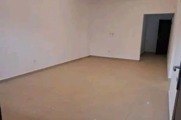 Appartement 3 pièces à louer à Bingerville
