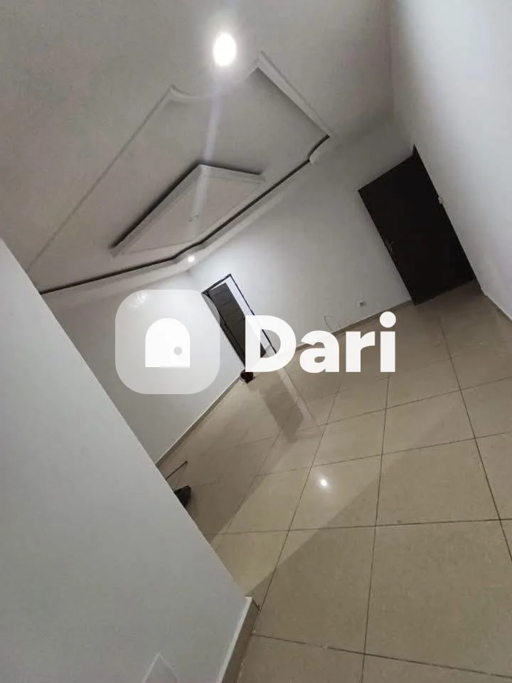 Appartement 2 pièces avec balcon à Angré 9e tranche