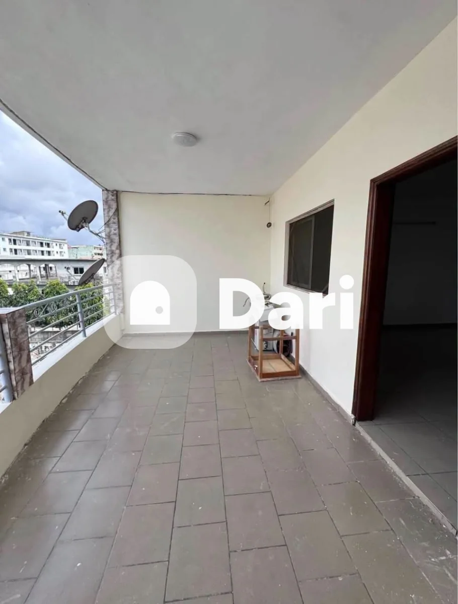 Appartement 3 pièces bon standing à Riviera Faya