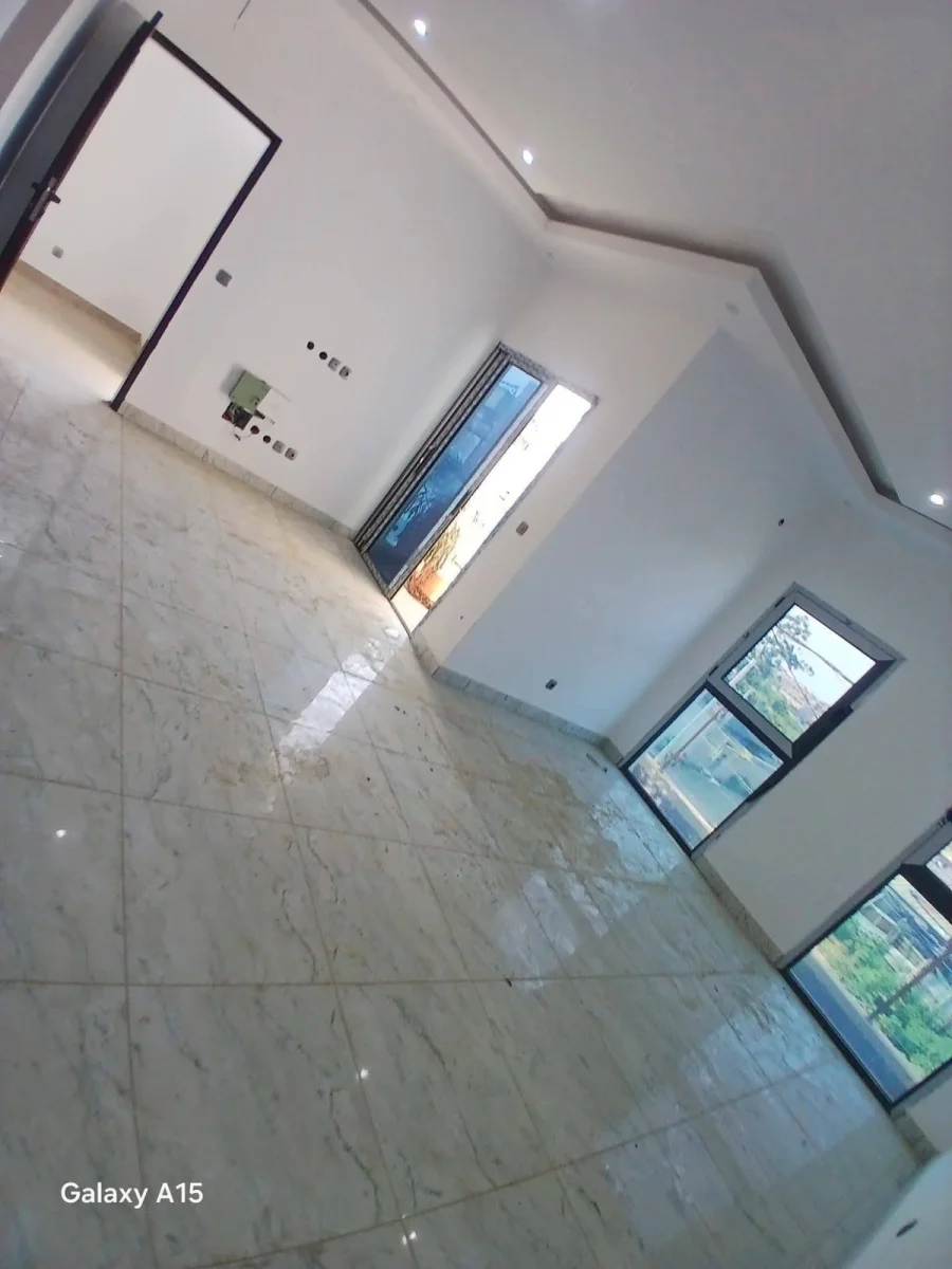 Duplex 6 pièces à louer à Bingerville