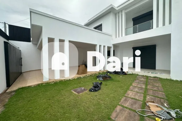 Villa duplex 5 pièces à Riviera 4 M'Badon