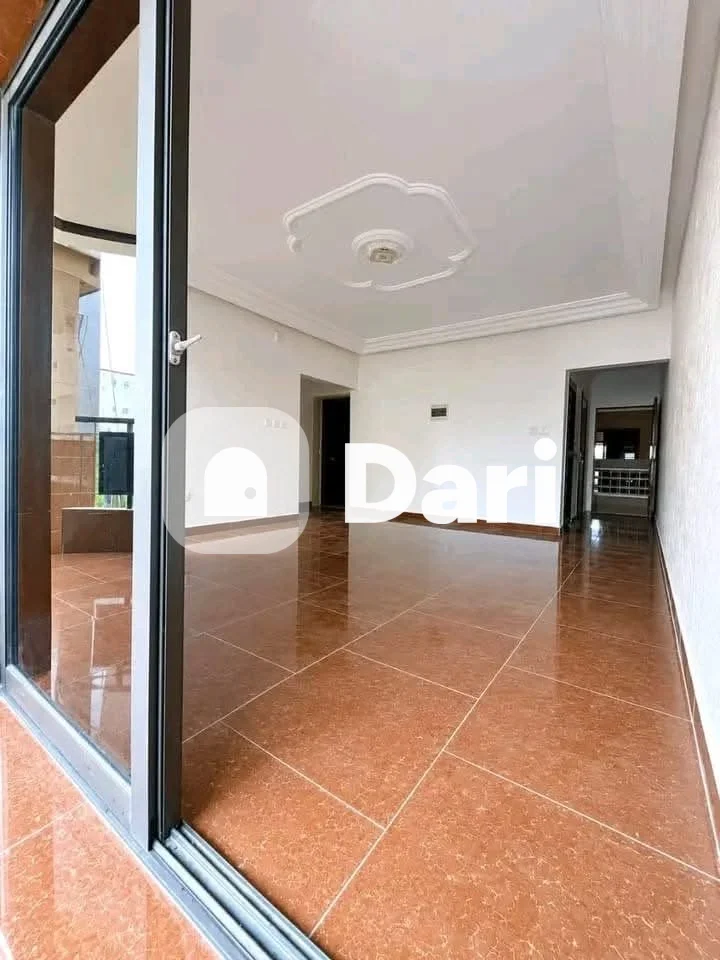 Appartement 3 pièces à Angré 8e tranche