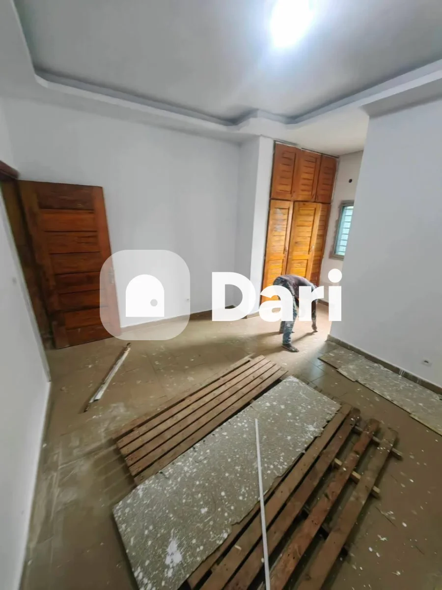Appartement 2 pièces au rez-de-chaussée à Angré Nouveau