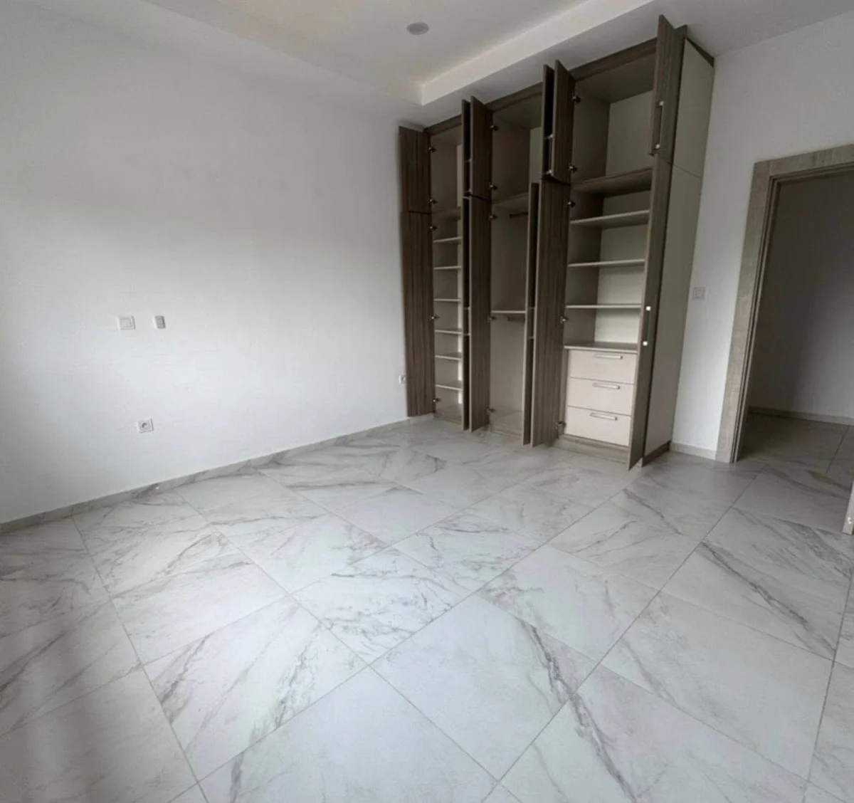 Appartement 4 pièces à Marcory Biétry