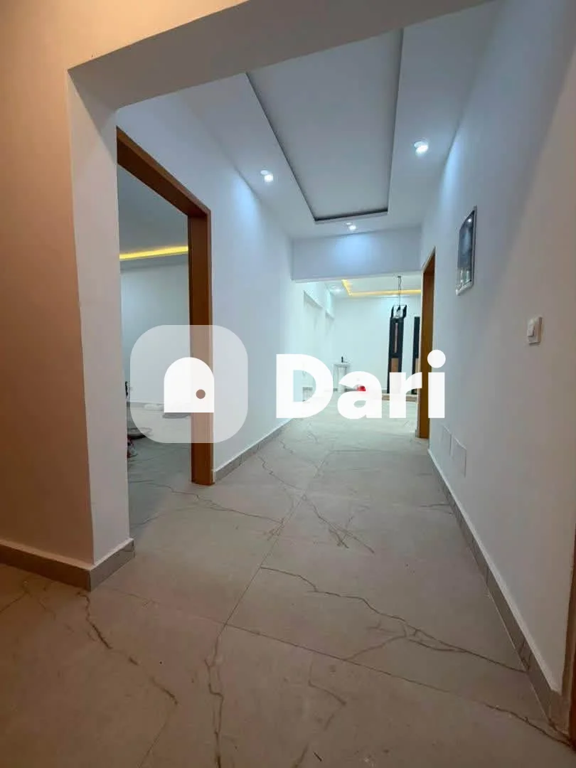Appartement 5 pièces meublé à Riviera Mbadon