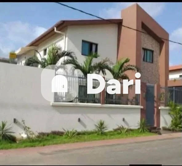 Villa duplex 7 pièces à Bonoumin, Cité Abri 2000