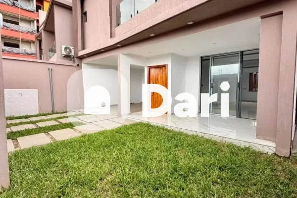 Triplex 4 chambres avec pergola à Bingerville Feh Kessé 2