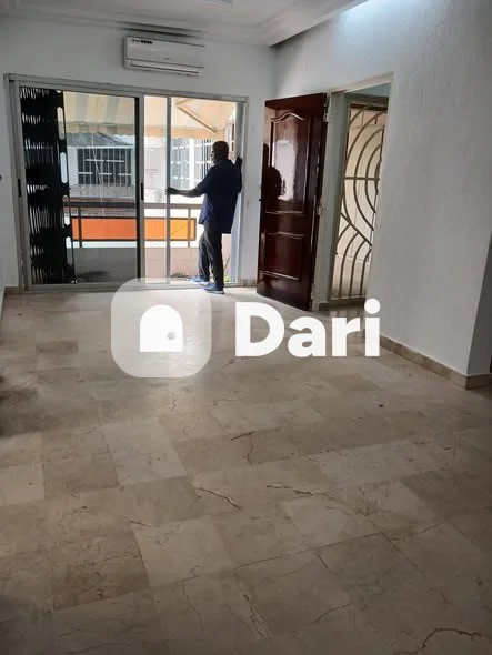 Appartement 3 pièces à Angré Cité Arafat