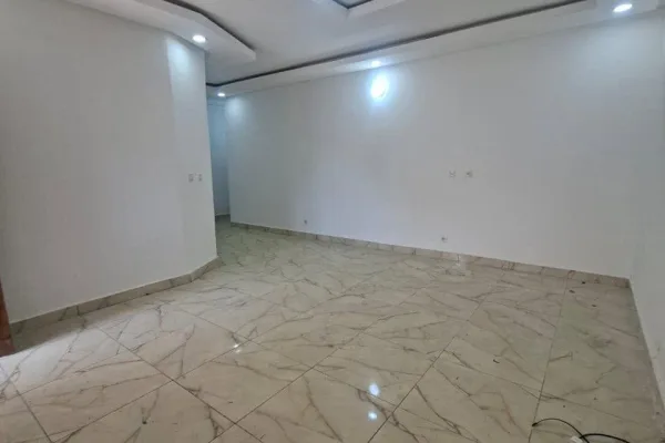 Appartement 4 pièces à Riviera Triangle, rez-de-chaussée