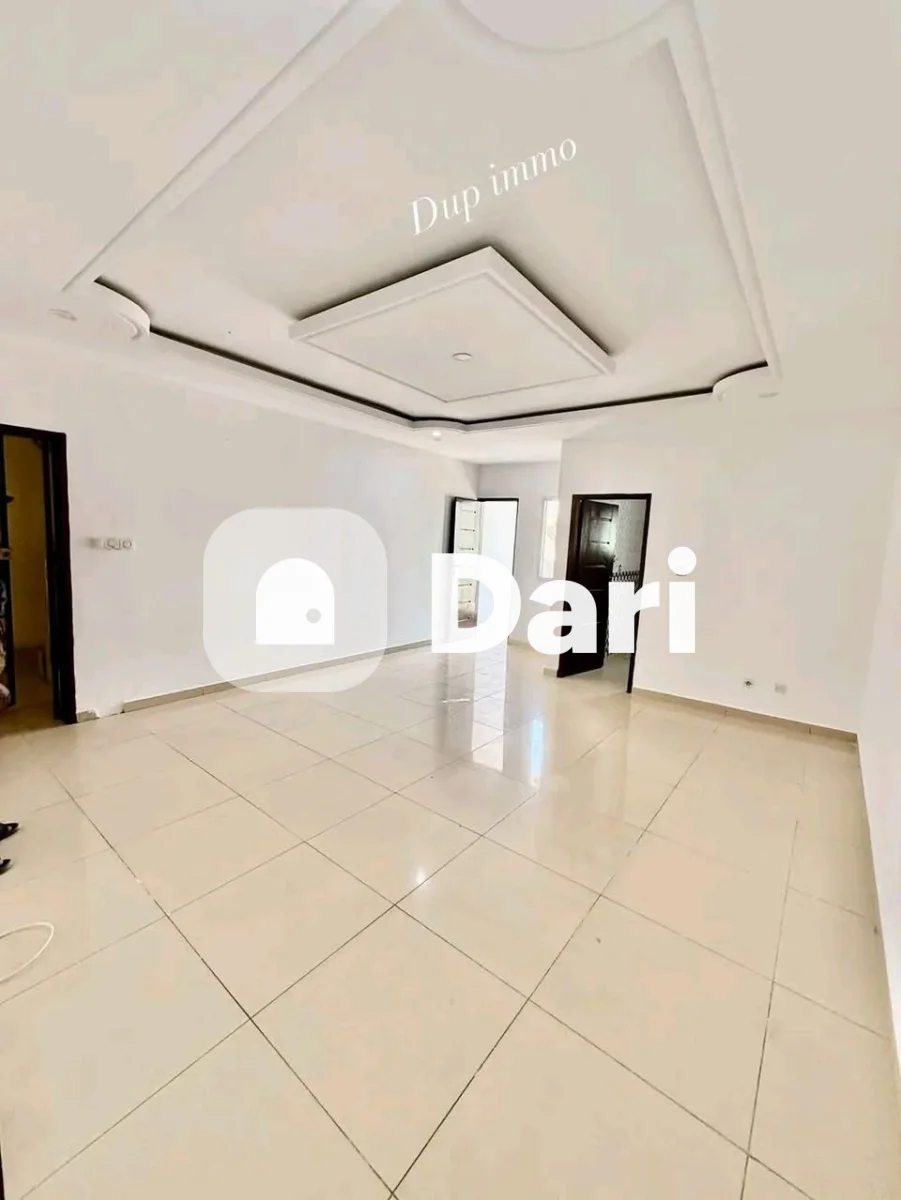 Appartement 2 pièces à Riviera Bonoumin