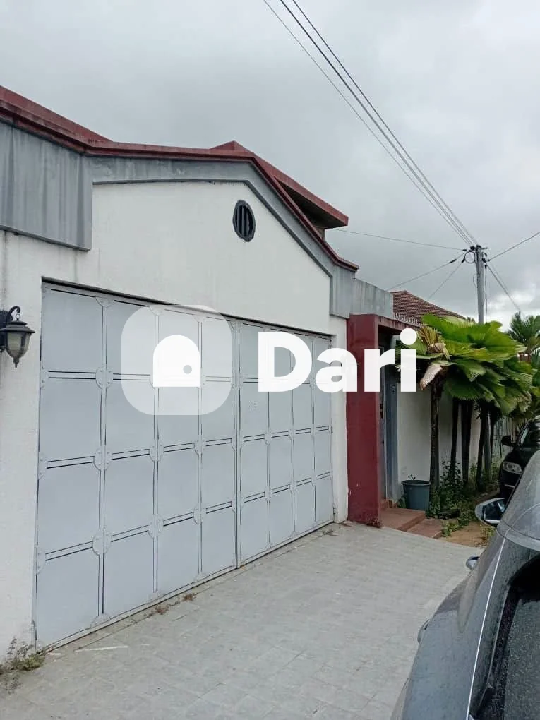 Villa 7 pièces duplex à Angré 9e tranche