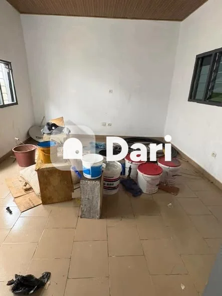 Chambre salon autonome à Yaou-Bonoua, 8 Kilos