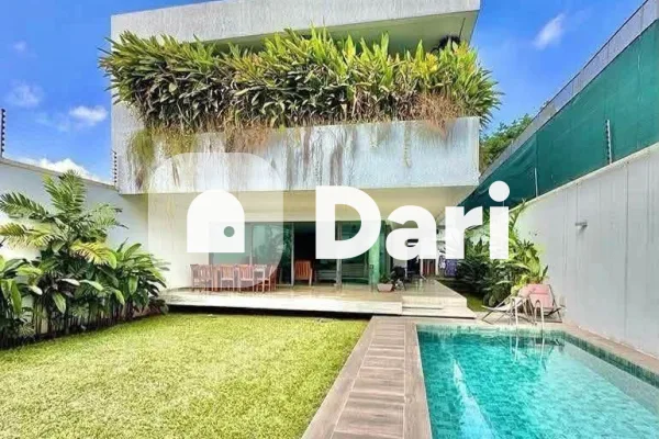 Villa duplex 6 pièces à Riviera 3, Zone écoles françaises