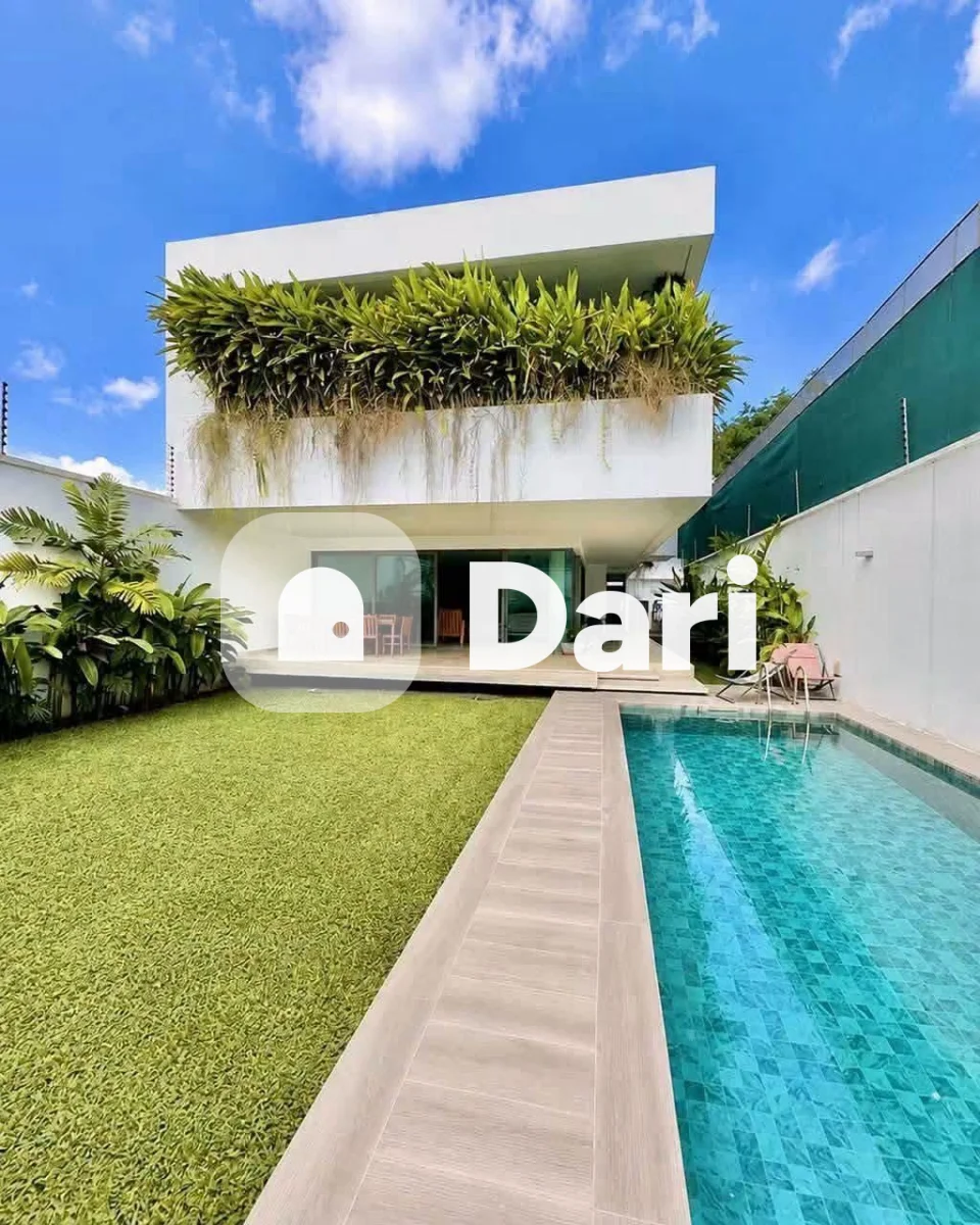 Villa duplex 6 pièces avec piscine à Riviera 3