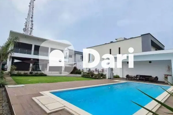 Villa duplex 6 pièces avec piscine à Riviera Golf 4