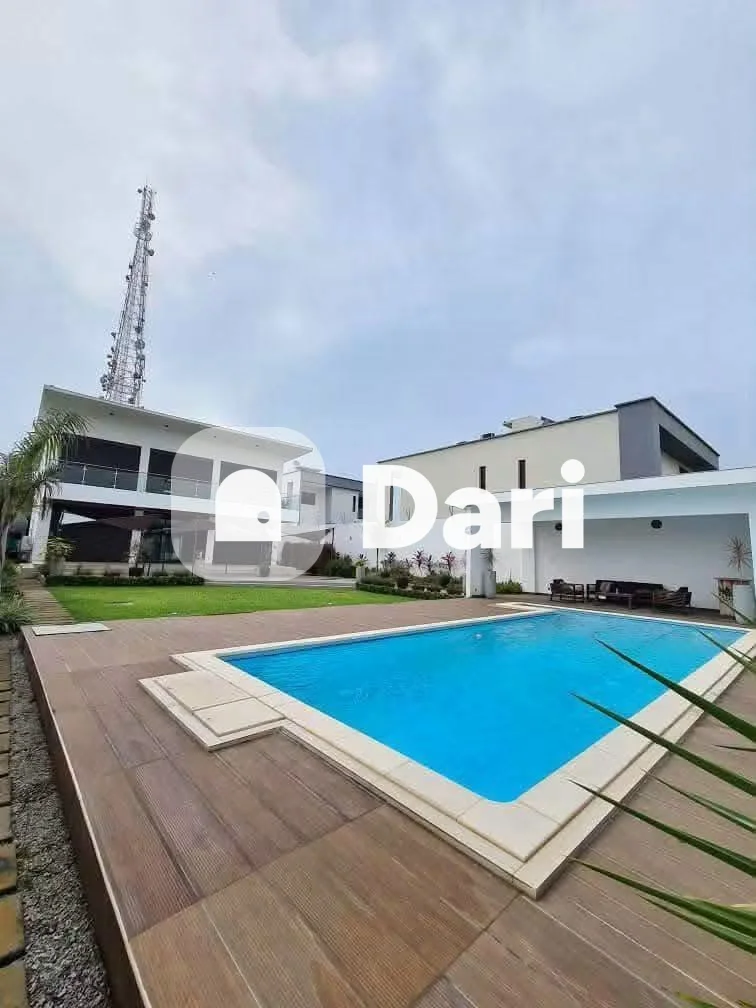 Villa duplex 6 pièces avec piscine à Riviera Golf 4