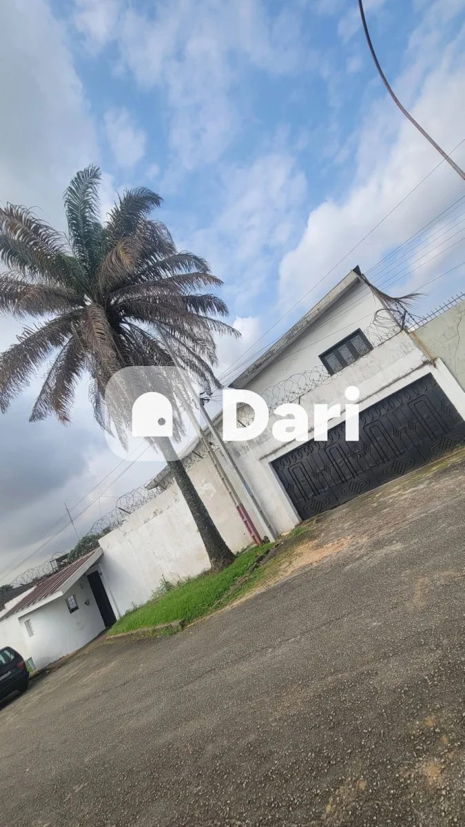 Duplex 5 pièces à louer à Deux-Plateaux