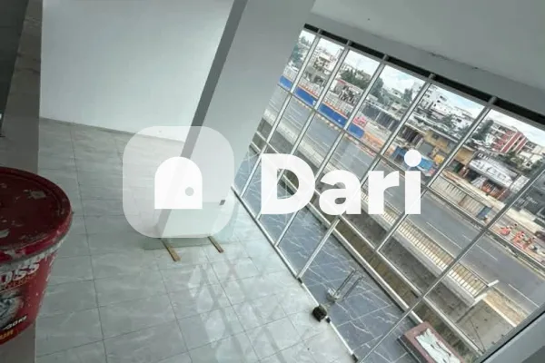 Open space commercial 750 m² à Riviera Palmeraie