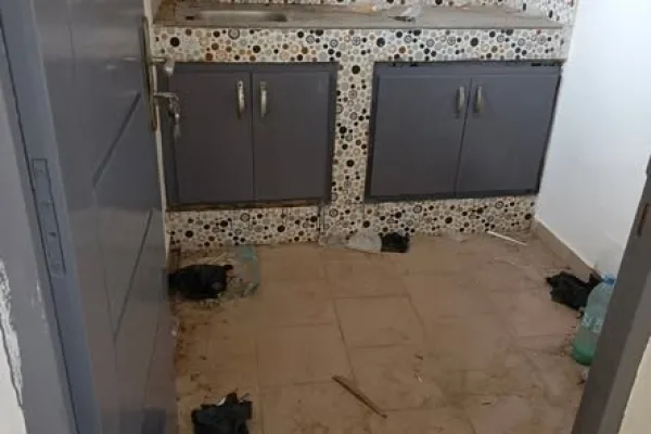 Chambre salon à louer à Bingerville Nouvelle Gare