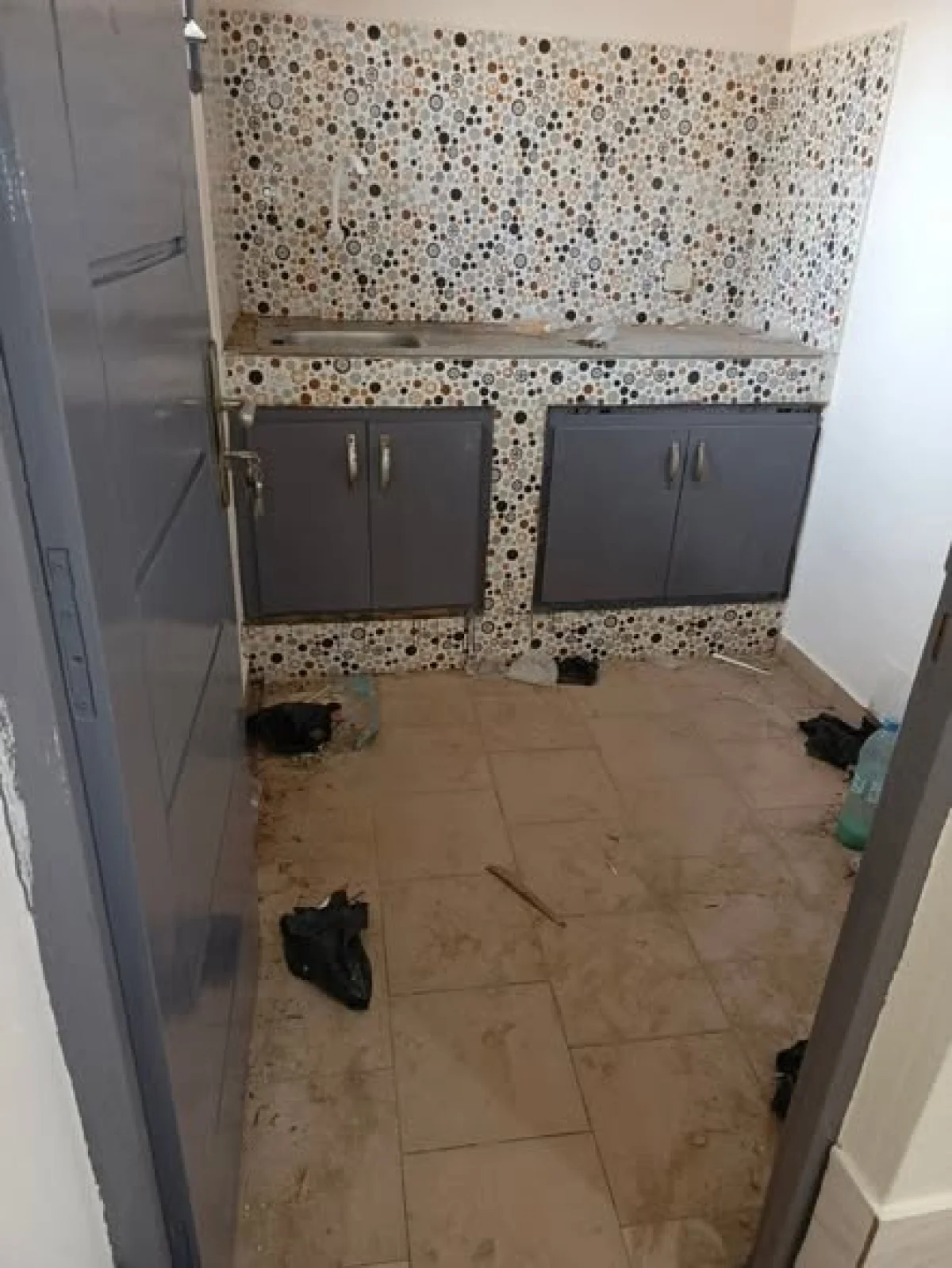 Chambre salon à louer à Bingerville Nouvelle Gare