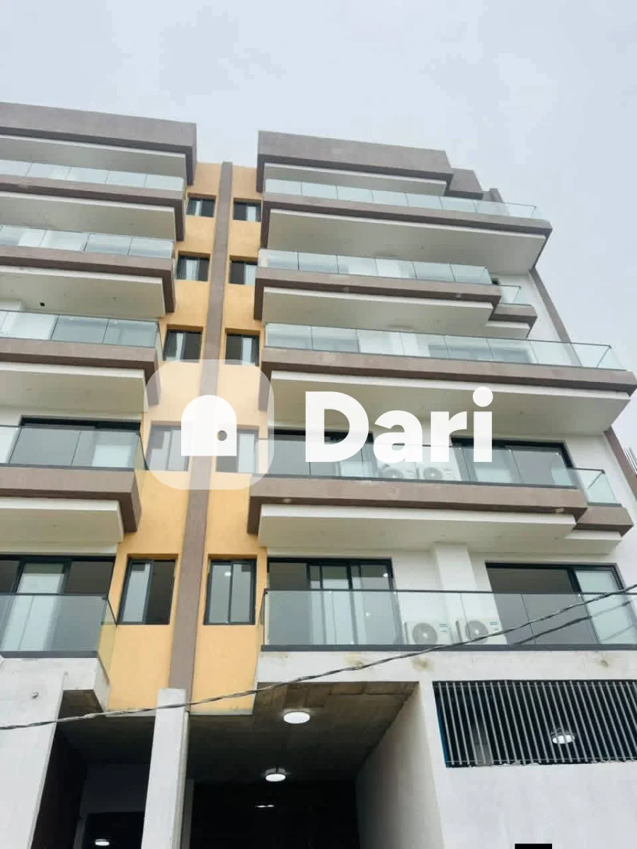 Appartements 3 et 4 pièces à Angré