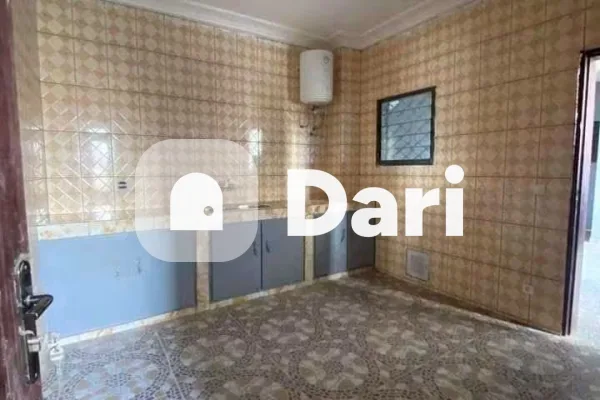 Appartement 3 pièces au rez-de-chaussée et 4e étage à Angré