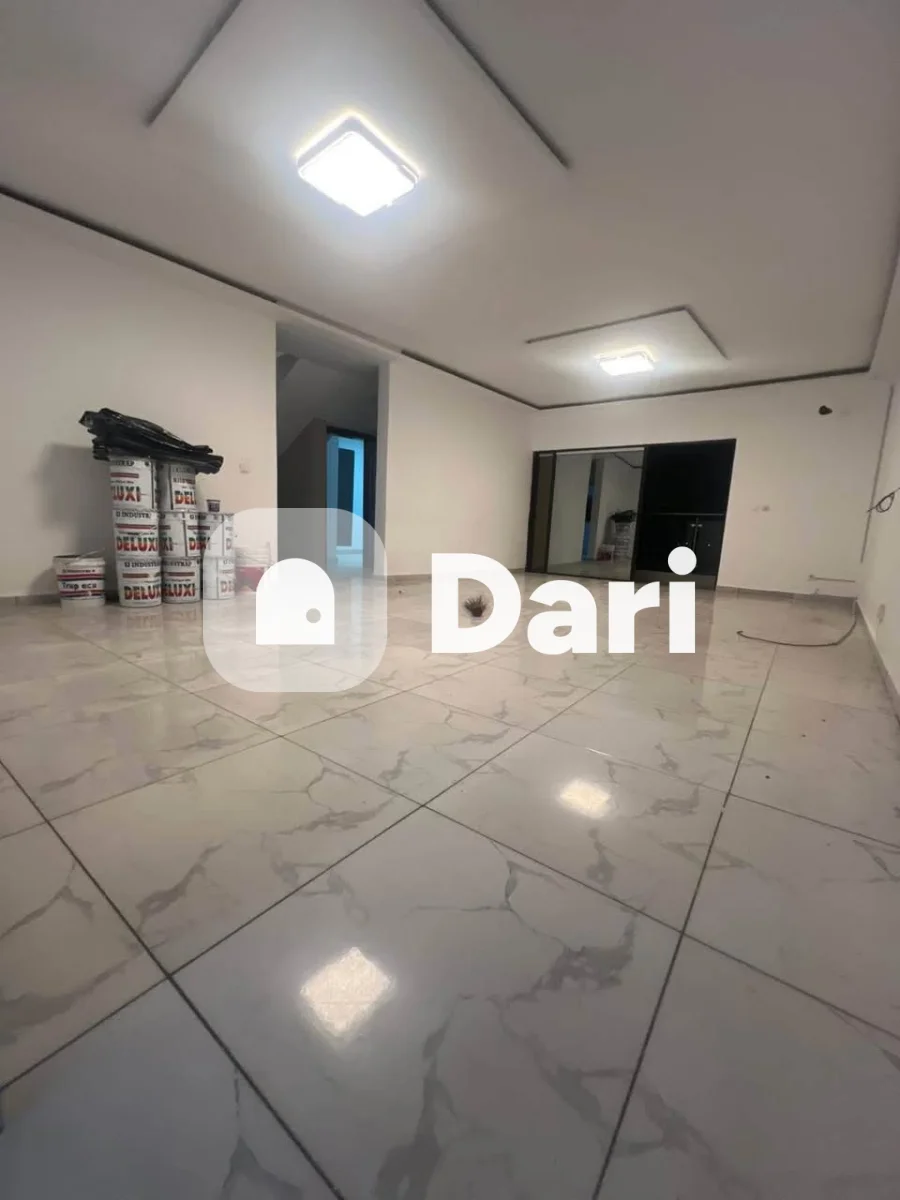 Grand appartement 7 pièces à Cocody Riviera Faya