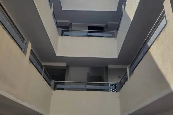 Appartement 3 pièces bon standing à Angré 7e tranche