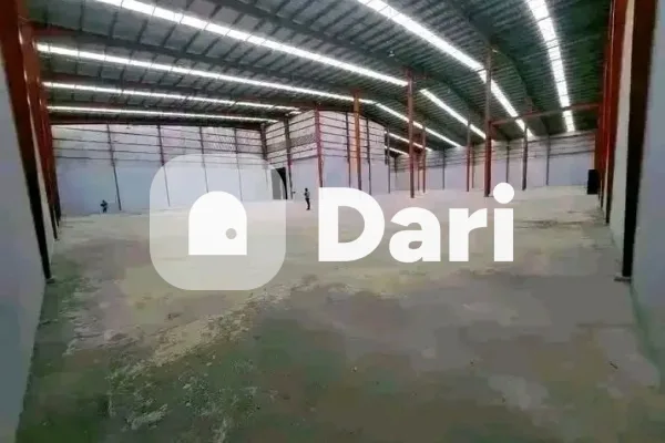 Entrepôt à louer à Koumassi