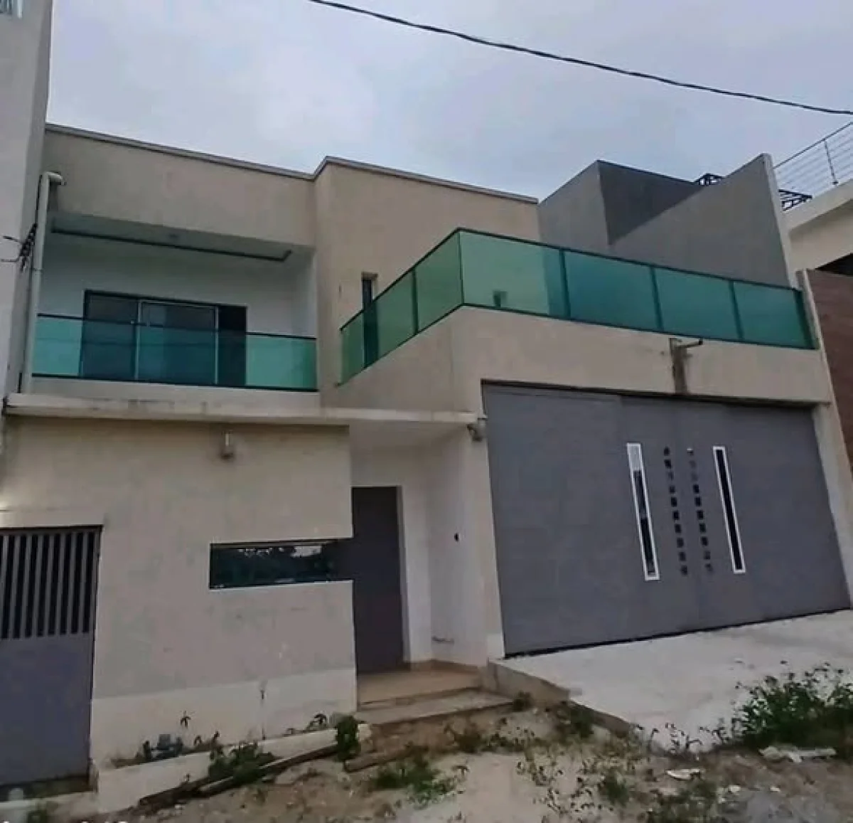 Villa duplex 5 pièces à Bingerville