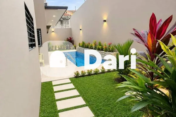 Villa duplex 8 pièces avec piscine à Angré 8e tranche