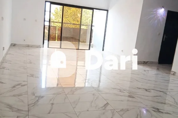Appartement 4 pièces haut standing à Riviera Faya