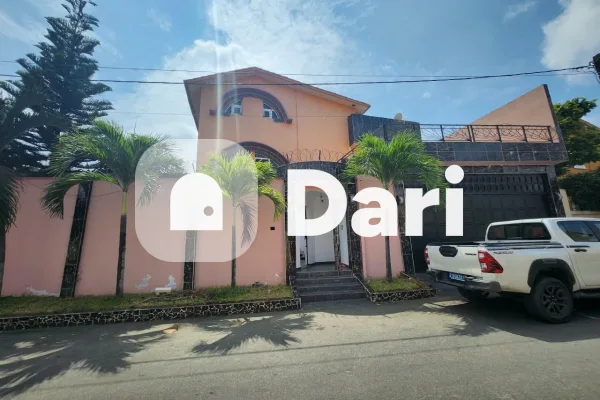 Duplex 7 pièces meublé à Angré Cité Arcades