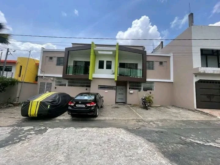 Appartement 3 pièces à Angré 9e tranche