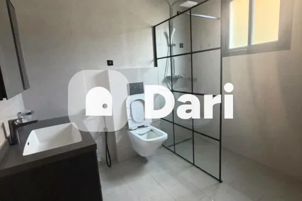 Villa duplex 4 pièces à louer à Bingerville