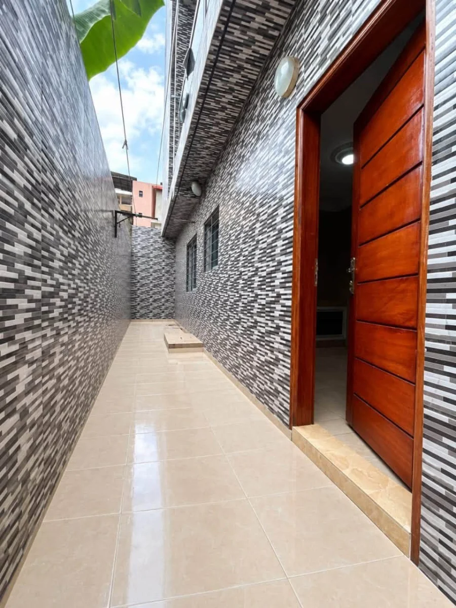 Appartement 3 pièces à Angré Nouveau CHU
