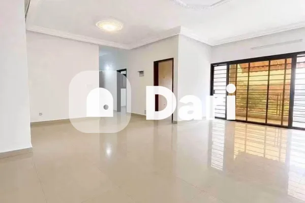Appartement 4 pièces à Angré 8e tranche