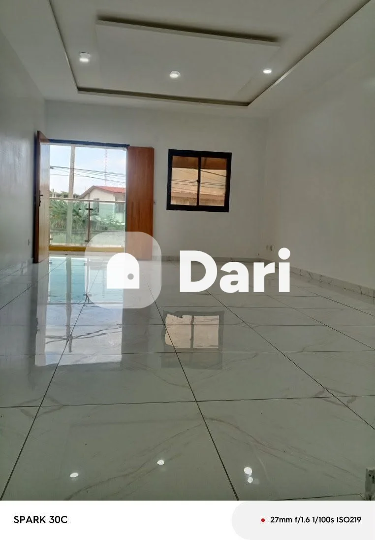 Appartement 3 pièces à Cocody Riviera Triangle