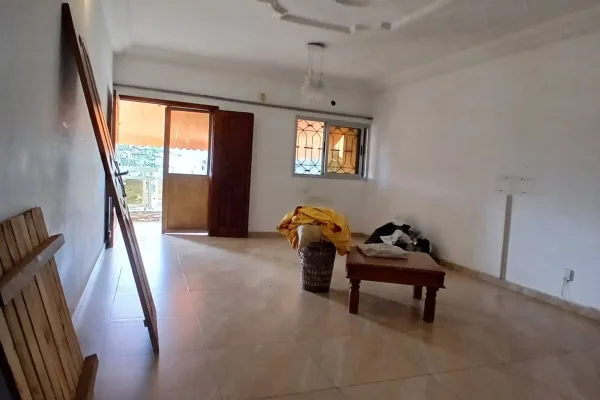 Appartement 4 pièces à Angré Cité les Arcades