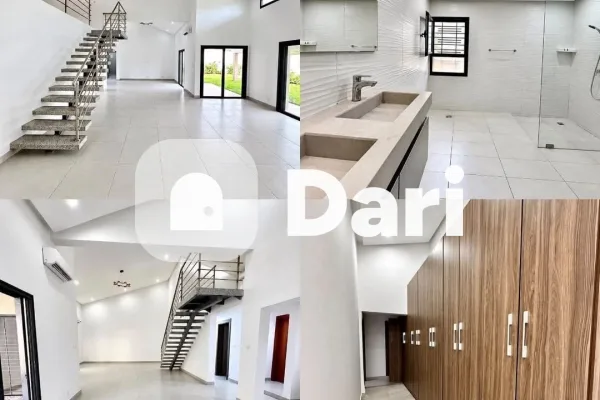 Villa duplex 5 pièces + dépendance à Cocody Riviera 3